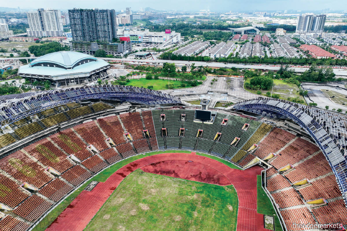 The Shah Alam Stadium — an 80,000-plus seat capacity multipurpose outdoor stadium — has fallen into a state of disrepair after years of neglect. (Photo by Shahrill Basri/TheEdge)